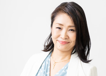 Bà Asako Yonezawa