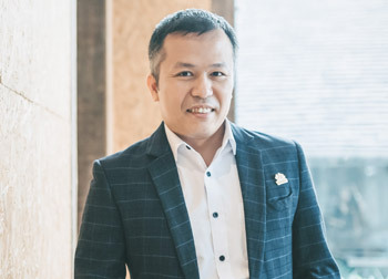 Ông Nguyễn Văn Hoàng